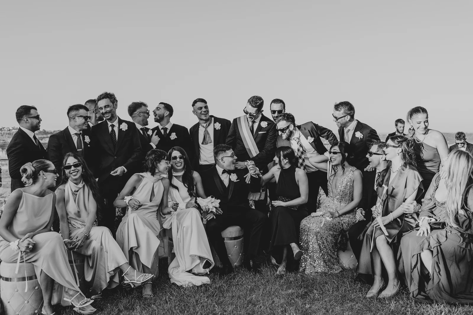The guests gathered for a group portrait